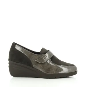 24 Hrs 24212 Brown Women's Shoes
