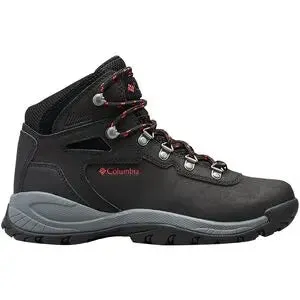 Columbia Newton Ridge Plus Wide Hiking Boot