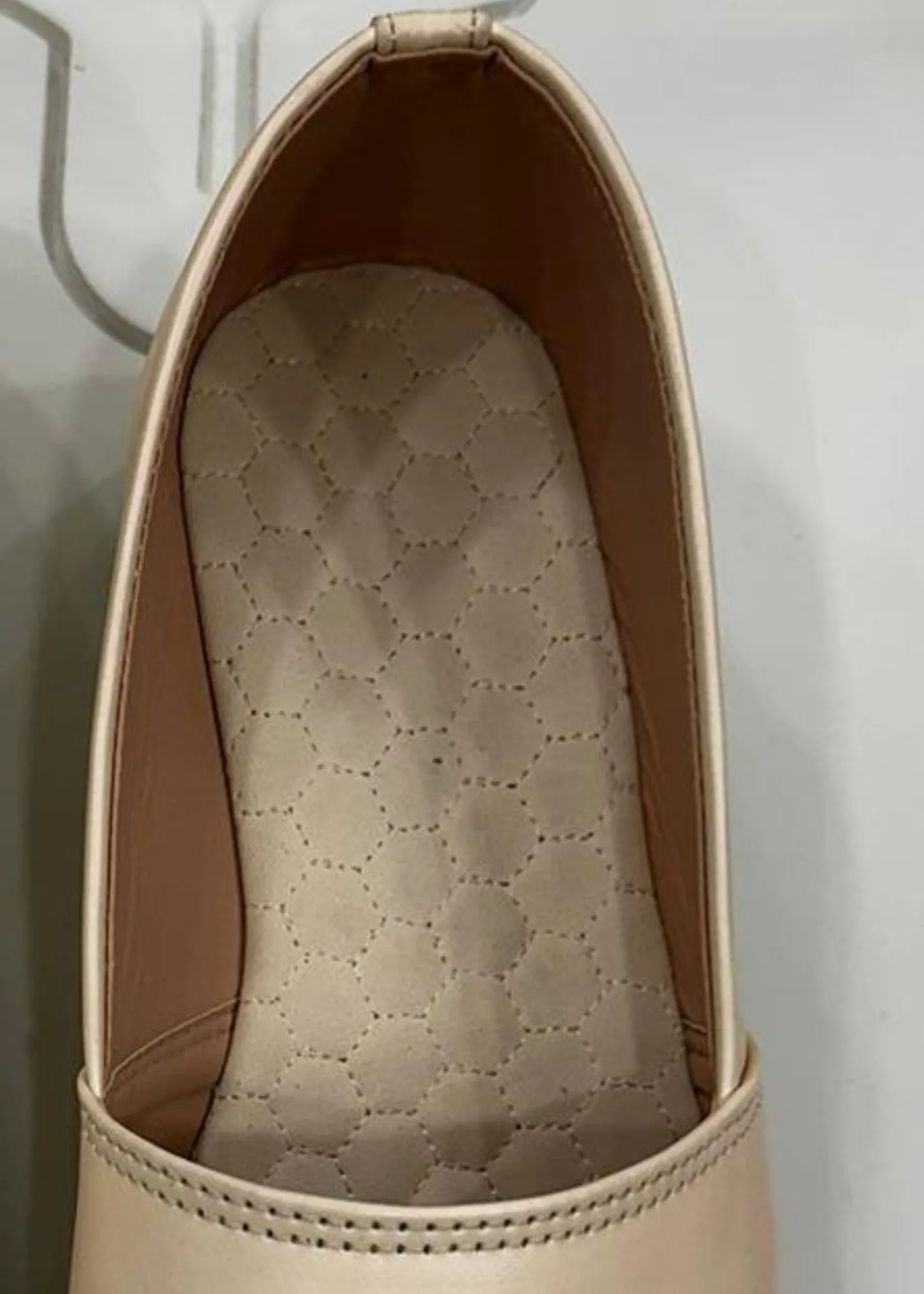 CREAM CUT SHOES FOR MEN