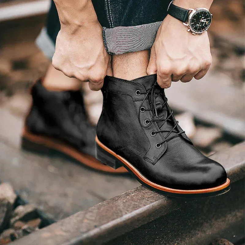 Hunter - Rugged Leather Men's Boots