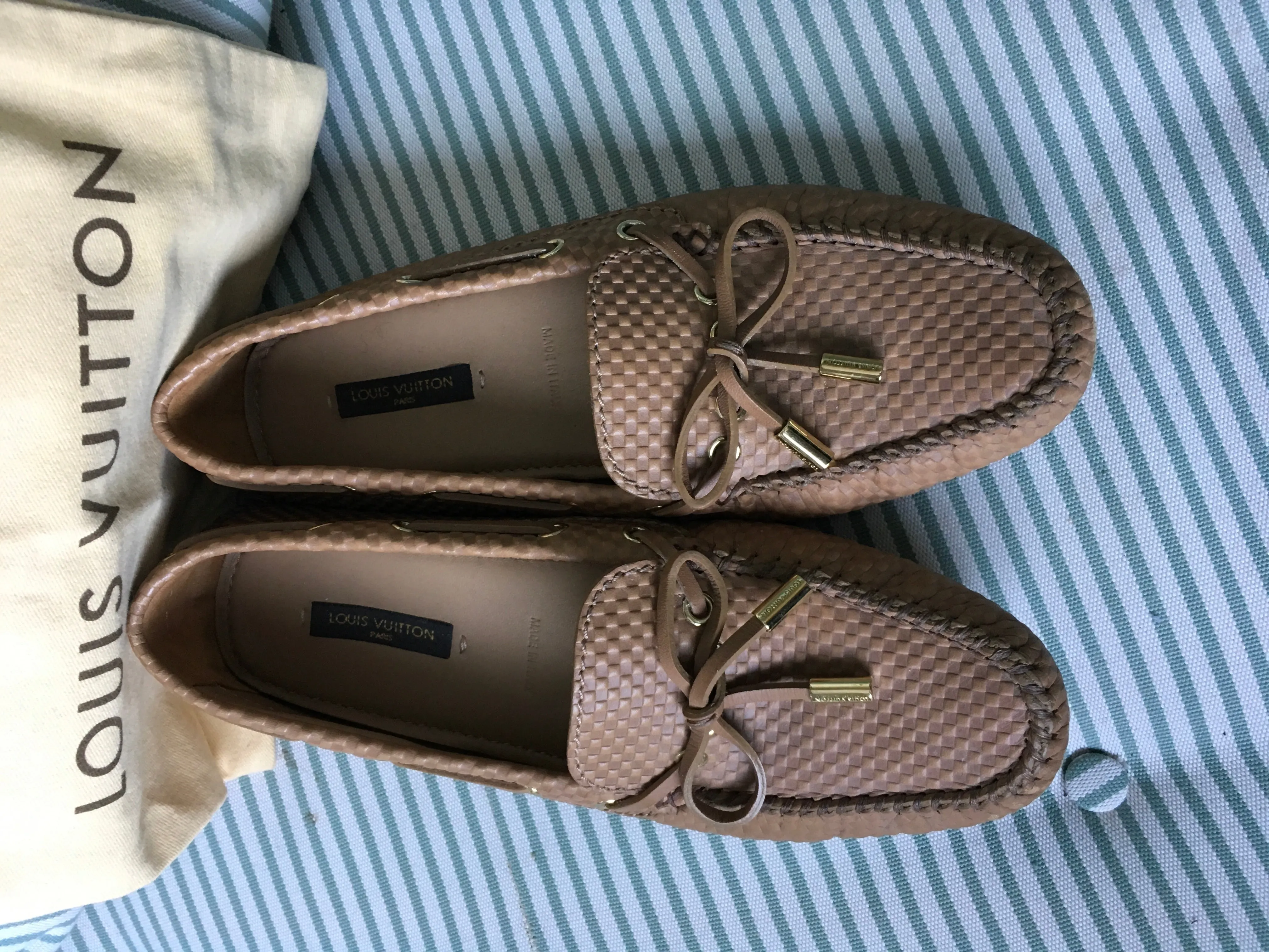 Louis Vuitton Beige Petit Damier Embossed Leather Gloria Bow Loafers Size 36 Ladies