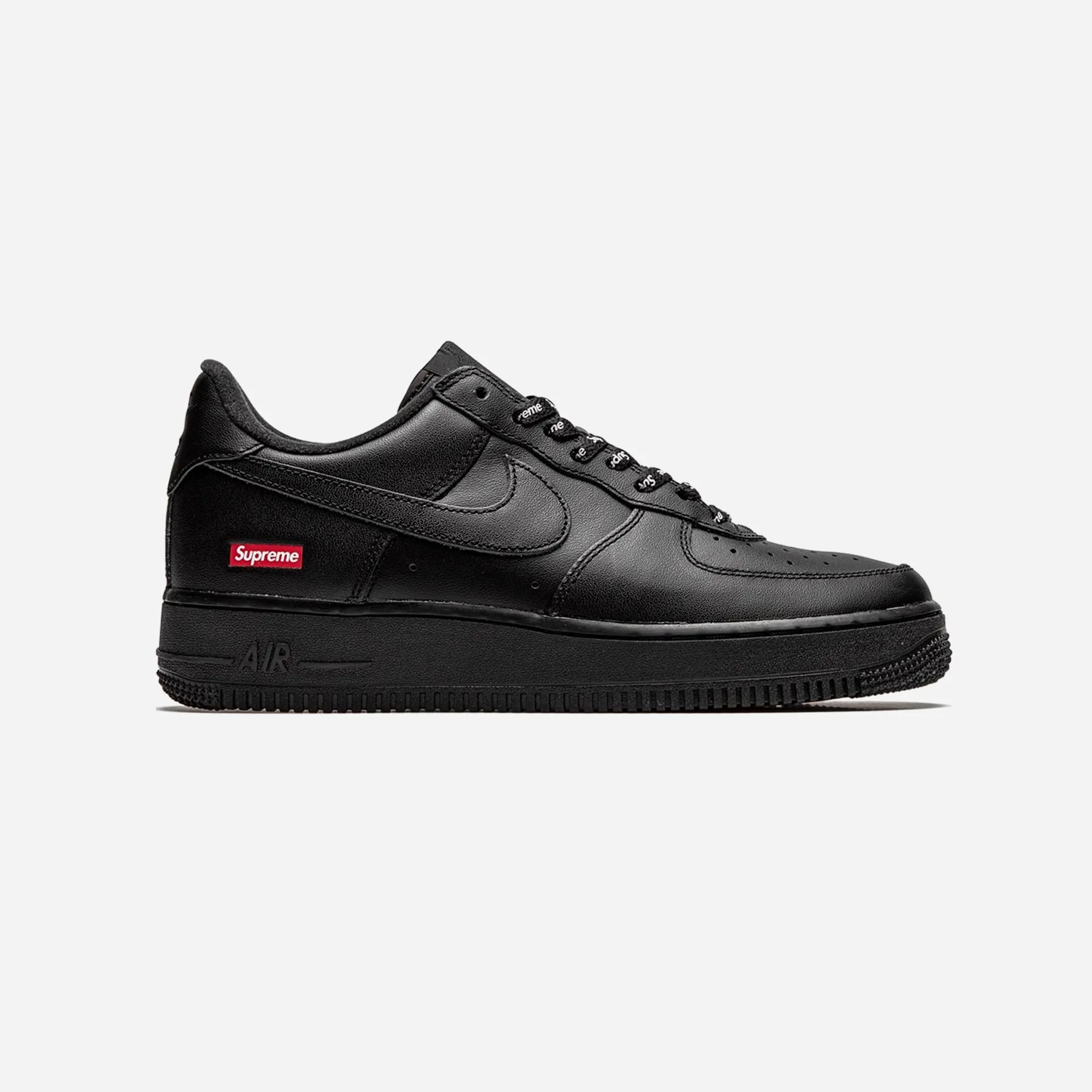 Nike Air Force 1 Low Supreme Black