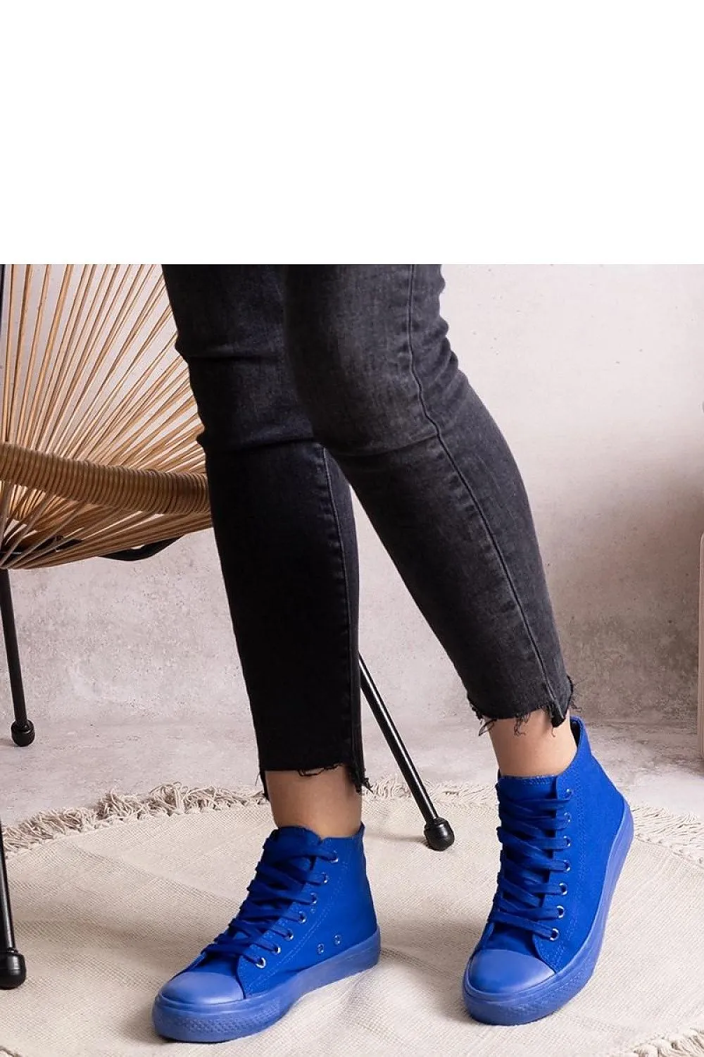 Sneakers model 207213 Solea