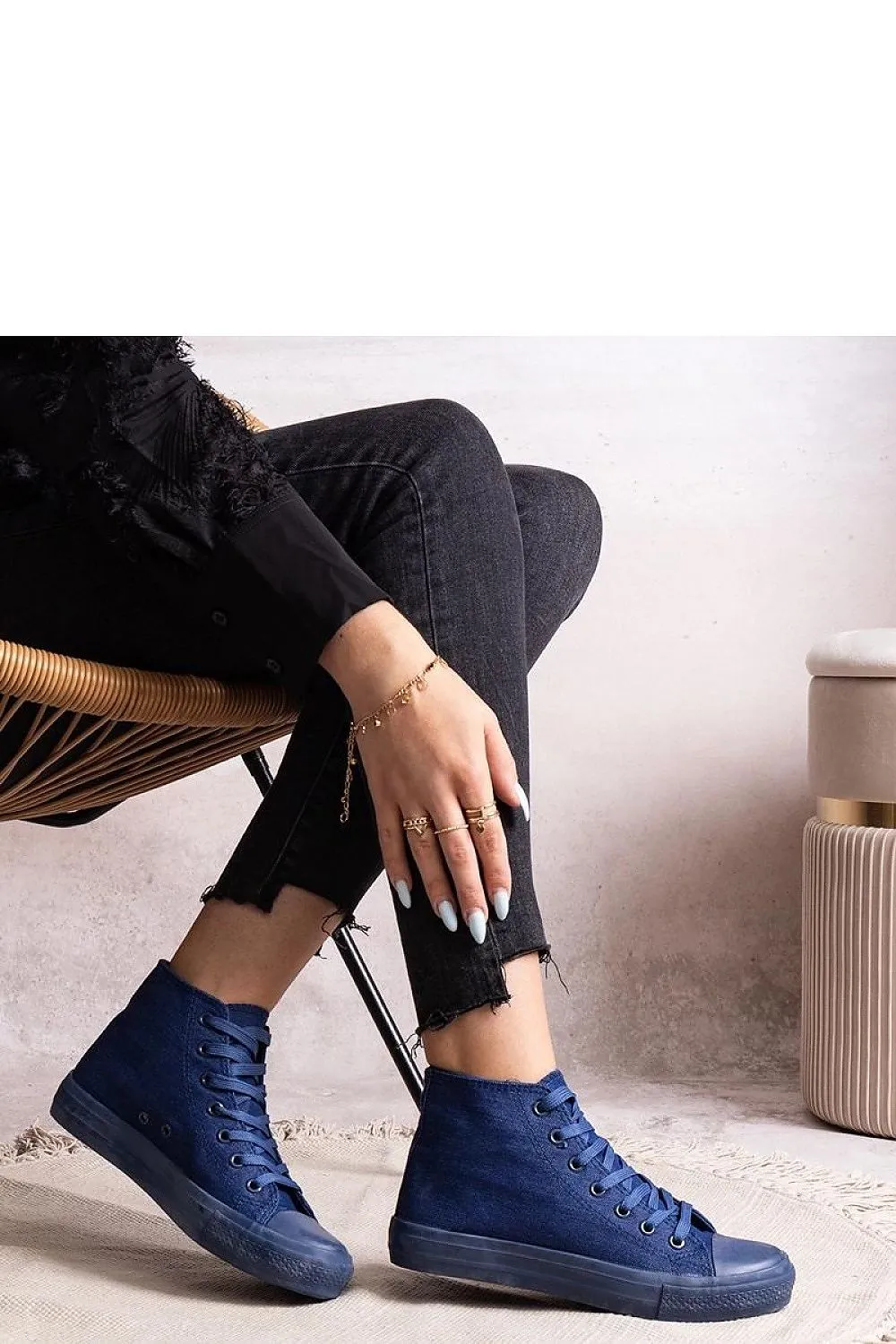 Sneakers model 207213 Solea