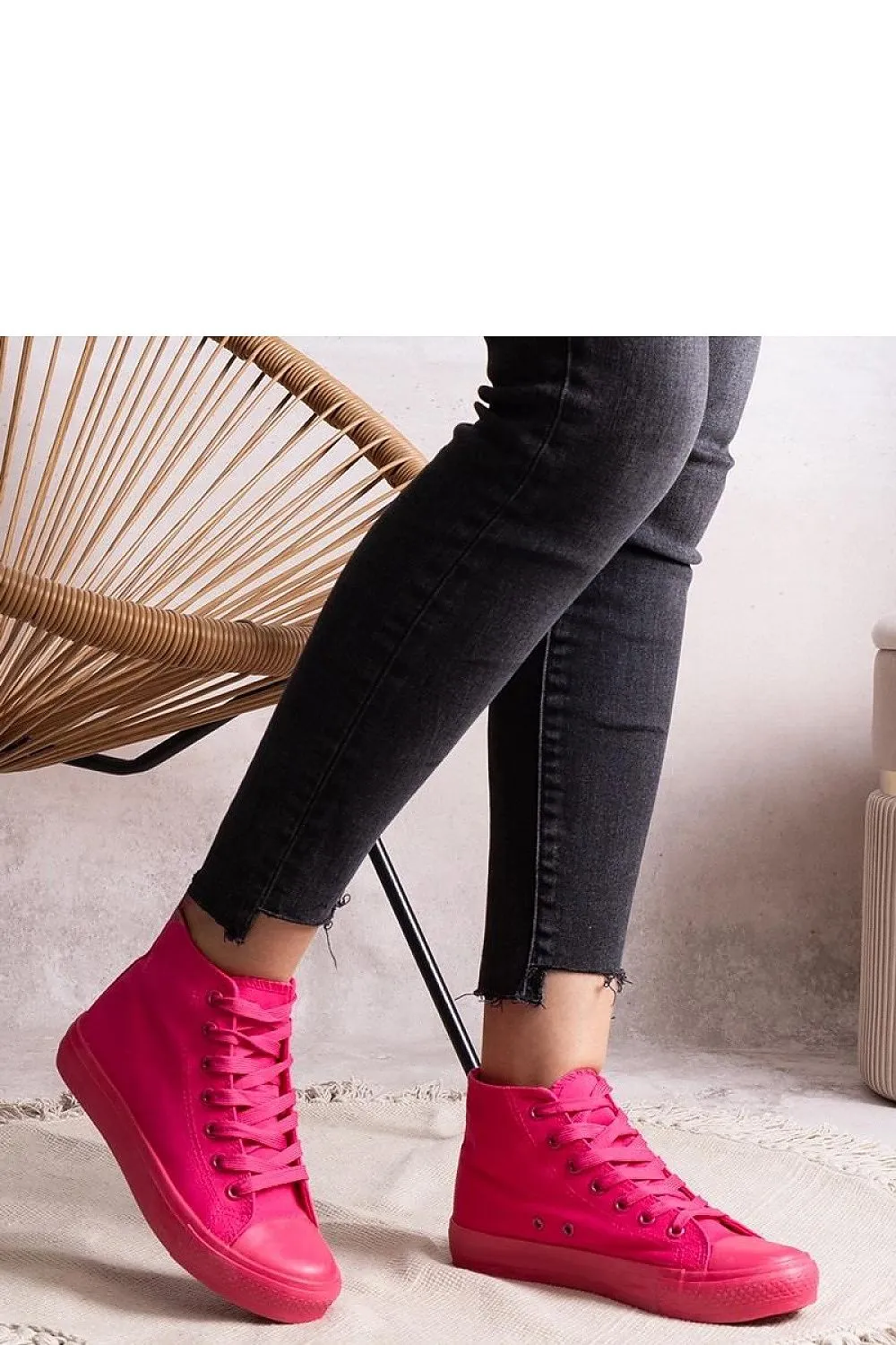 Sneakers model 207213 Solea