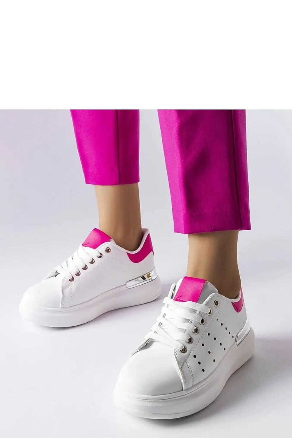 Sneakers model 207946 Solea