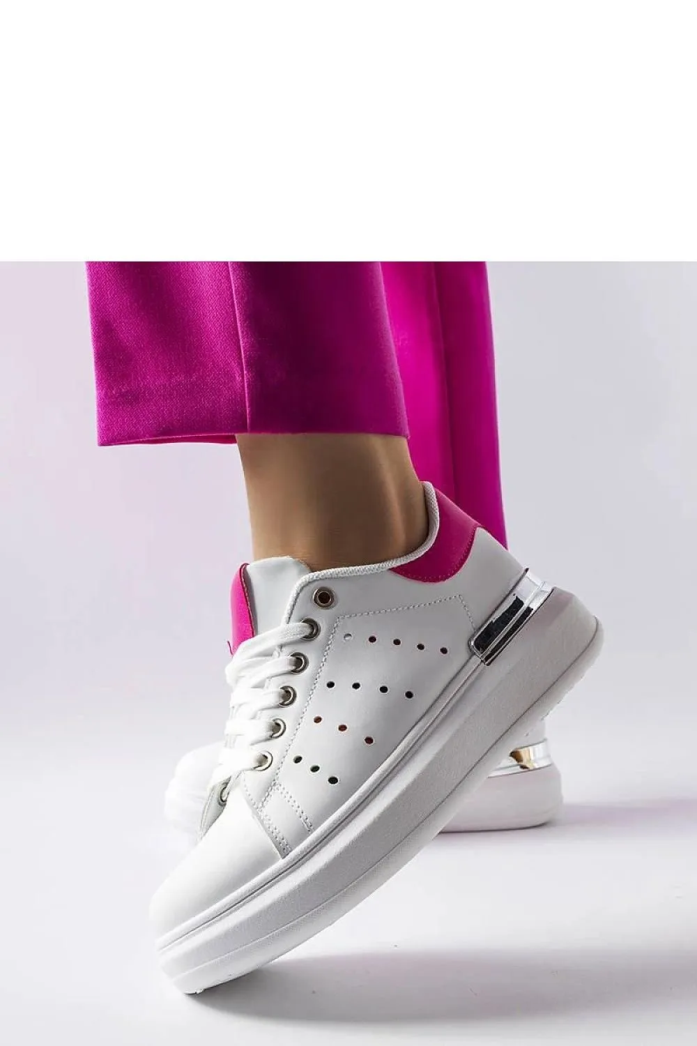 Sneakers model 207946 Solea