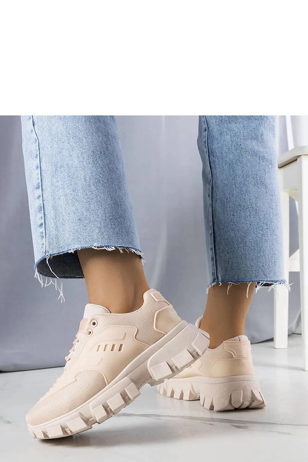Sneakers model 208001 Solea