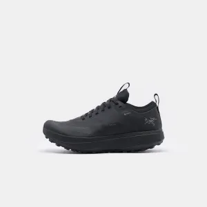 Sylan Gore-Tex Sneaker in Black/Black
