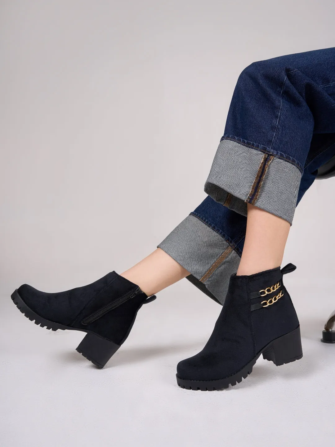 Women's Black Casual Ankle Boots (IU5003)