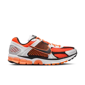 Zoom Vomero 5 'Total Orange'